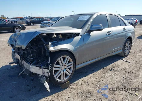 2008 Mercedes-Benz C 300 Sport from USA, damaged, VIN WDDGF54X38R018152